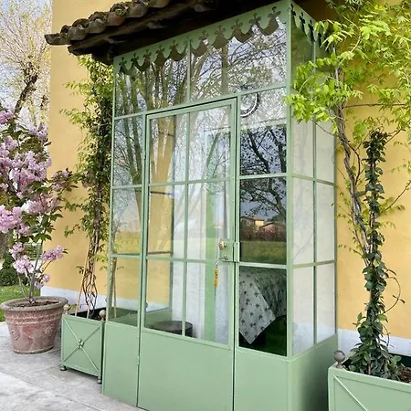 Couette-café Leopardi 3*