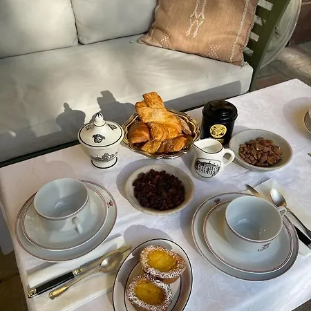 Leopardi Bed & Breakfast *
