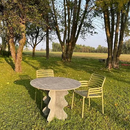 Leopardi Bed & Breakfast 3*