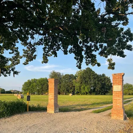 Leopardi Vignale (Parma)
