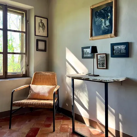 Leopardi Bed & Breakfast 3*